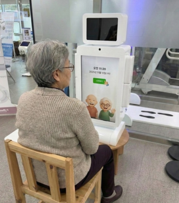 인디제이, AI 기반 시니어 헬스케어 실증 완료...시니어 케어 산업 생태... - 뉴스 썸네일 이미지