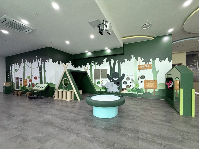 숲속캠프 전경.