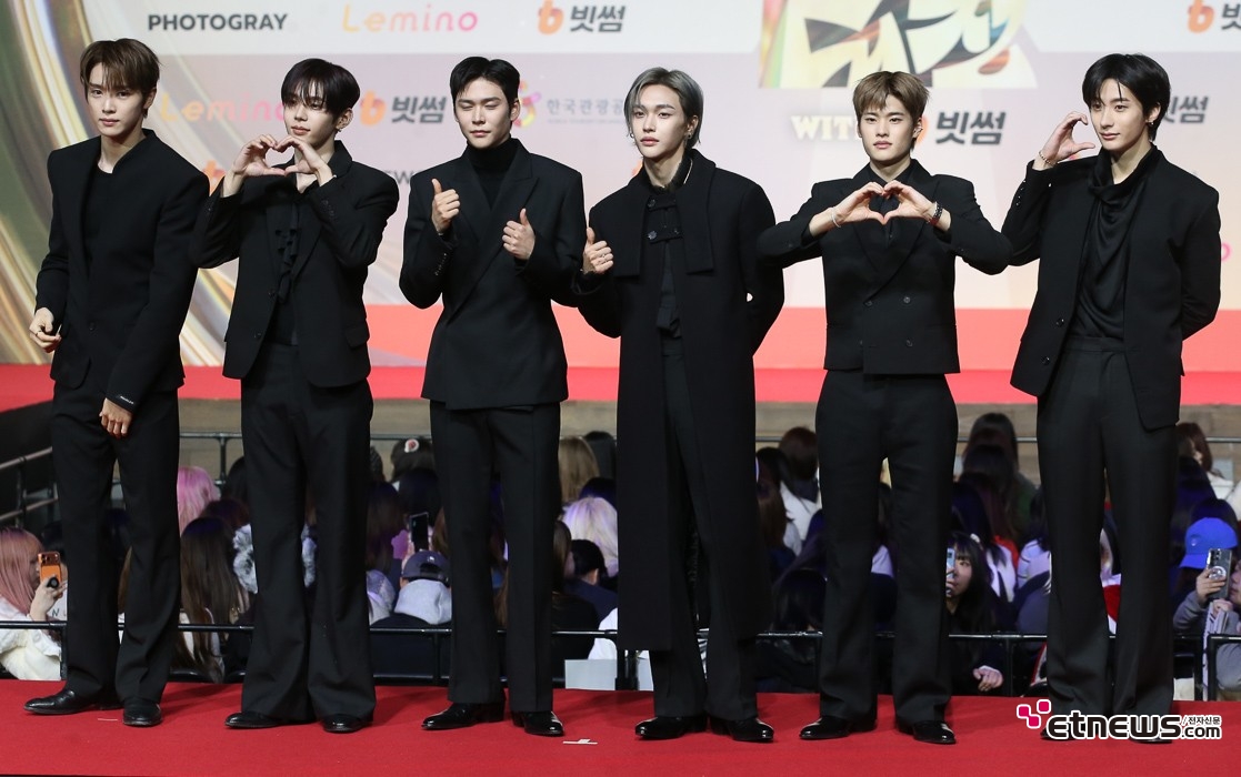 [ET포토] 라이즈, '인기 굳히기'