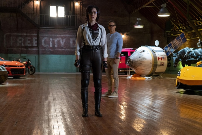 프리 가이 (Free Guy, 2021) / Photo by Alan Markfield - (C) 2020 Twentieth Century Fox Film Corporation.