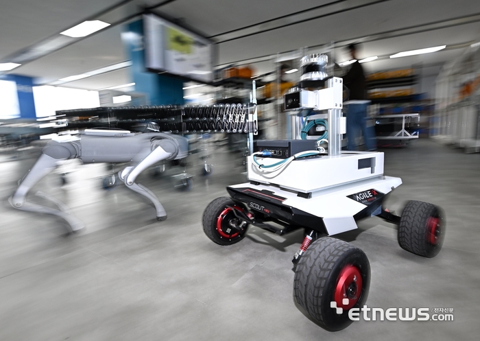 [포토] 인간-지능사물 초연결 협동지능 프레임워크 실증