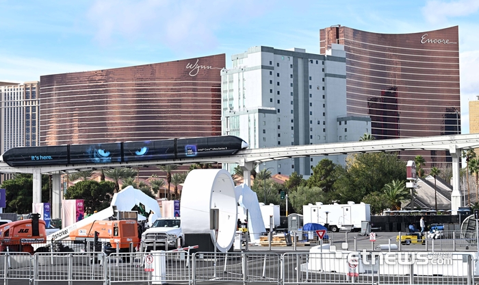 [포토] 외부에 전시장 마련한 삼성전자