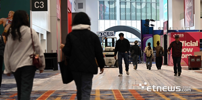 [포토] 개막 준비로 한창인 LVCC