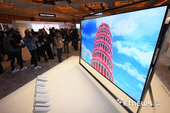 [포토] 130형 마이크로RGB TV 공개한 삼성전자