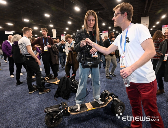 [포토] 어느 길이든 다닐 수 있는 스케이트보드