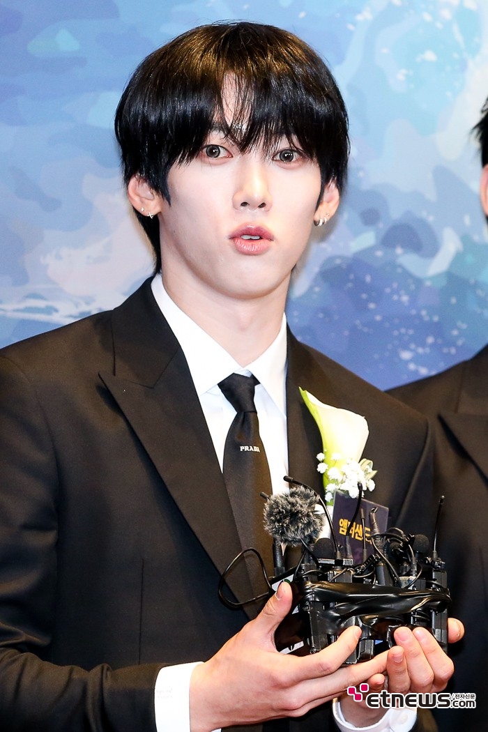 [ET포토] 앰퍼샌드원 나캠든, '하이텐션'