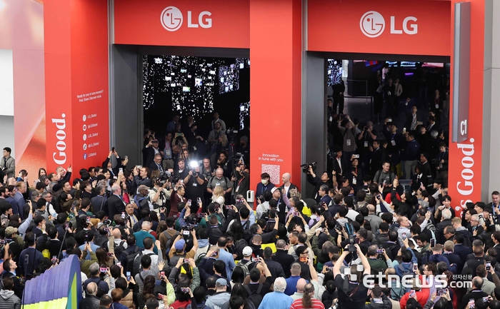 [포토] '혁신가들의 등장' CES2026 개막