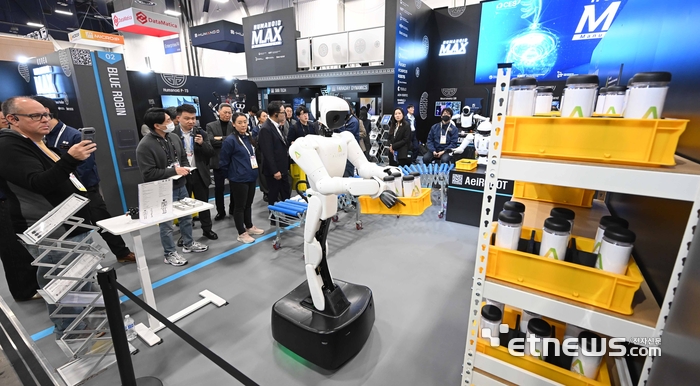 [포토] 휴머노이드 M.AX 얼라이언스
