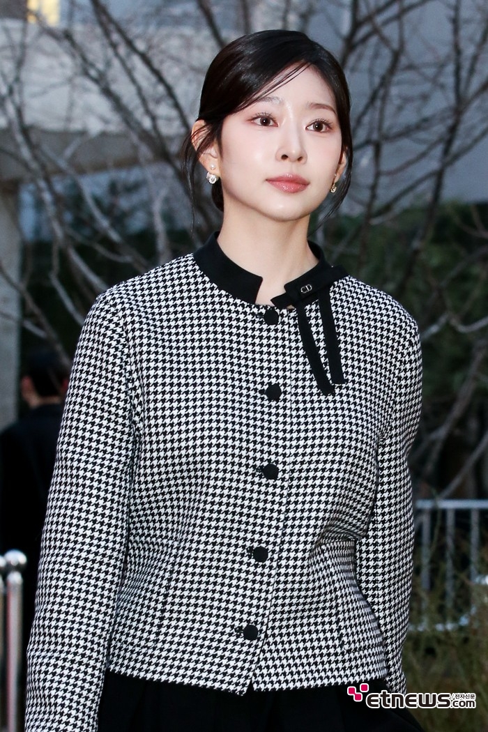 [ET포토] 김민주, '가까이서 보면 이런 느낌'