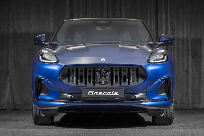 마세라티 그레칼레 폴고레.