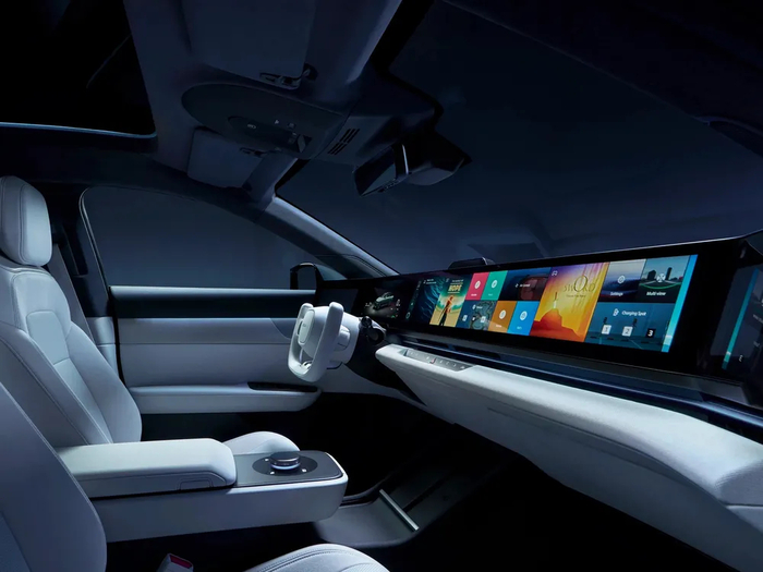 소니혼다모빌리티 아필라 실내