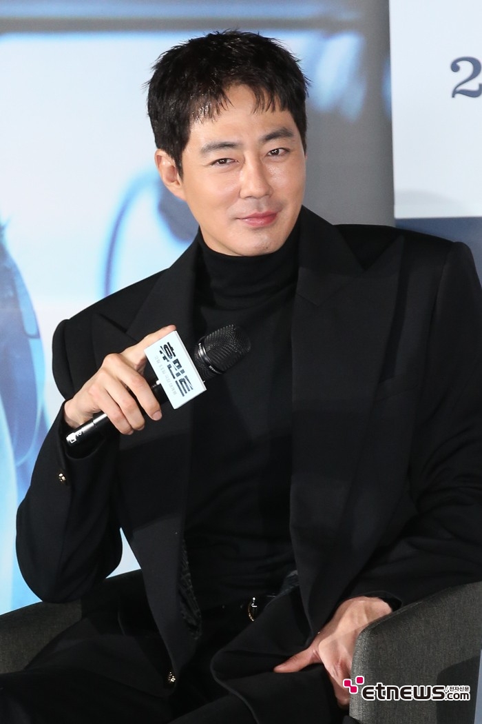 [ET포토] 조인성, '보는 이 홀리는 눈빛'