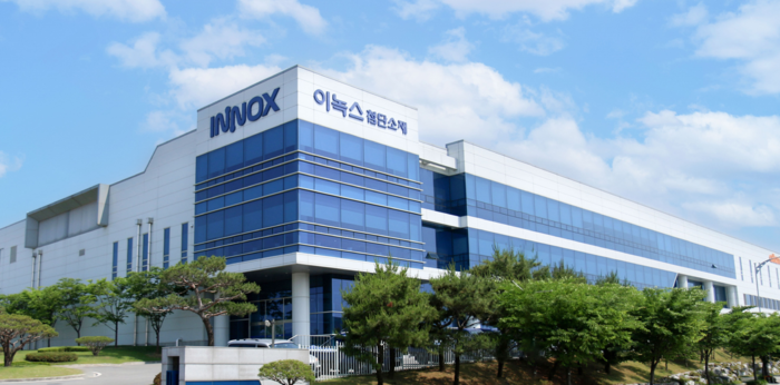 이녹스첨단소재 아산사업장 전경. 〈사진 이녹스첨단소재 제공〉