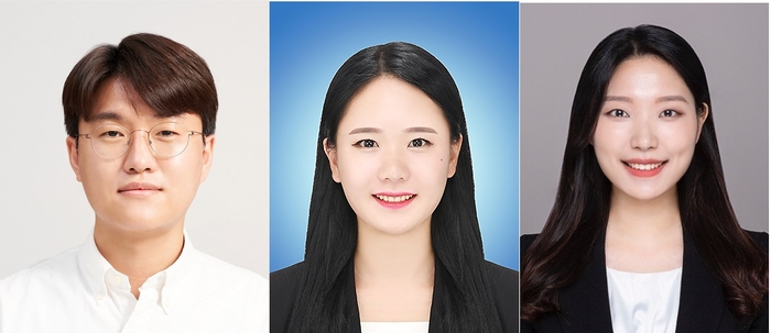 왼쪽부터 조창신 교수, 박사과정 장주영·정혜빈 씨