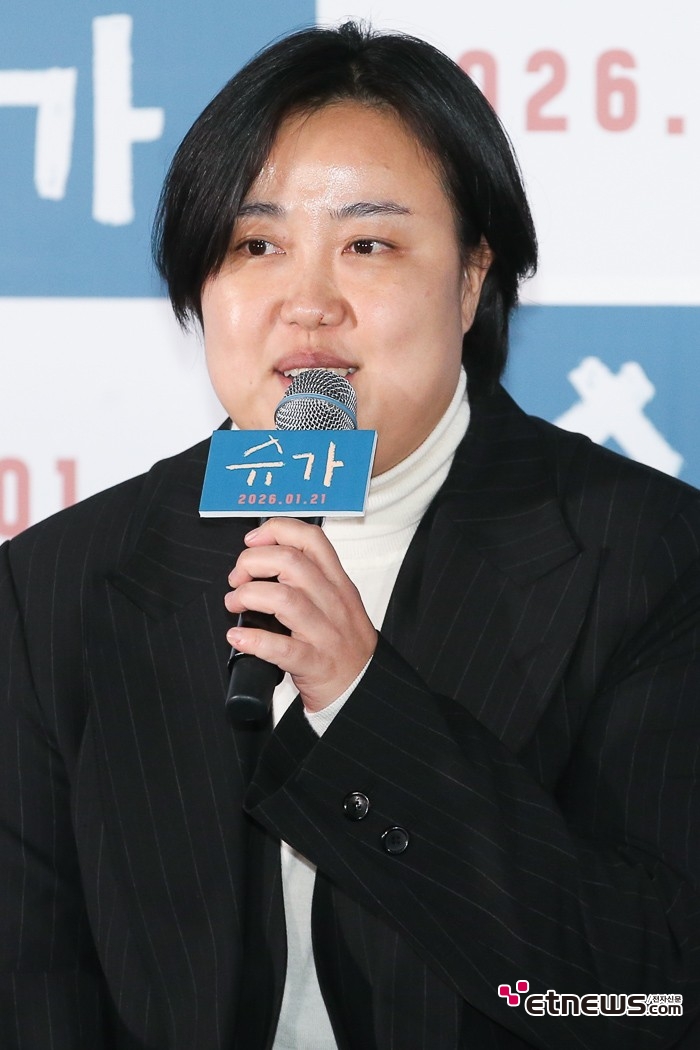 [ET포토] 최신춘, '영화 슈가 연출가'