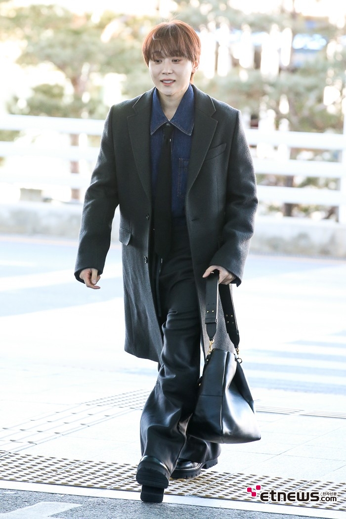 [ET포토] 세븐틴 승관, '추위에~깜짝'