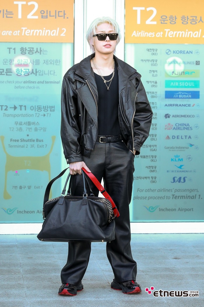 [ET포토] 에이티즈 민기, '전신 가죽패션~상남자의 멋'