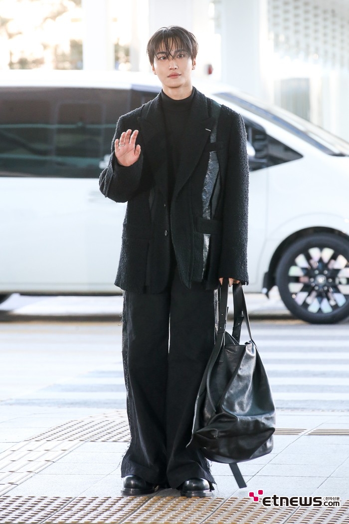 [ET포토] 에이티즈 성화, '철철 넘치는 시크'