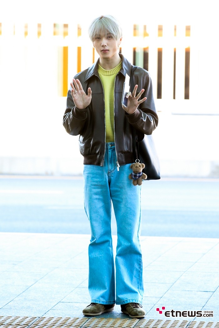 [ET포토] NCT드림 지성, '인사는 살갑게'