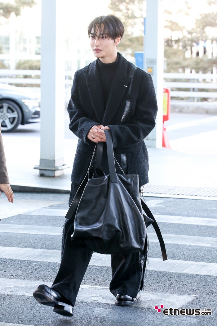 [ET포토] 에이티즈 성화, '보폭 넓은 발걸음'