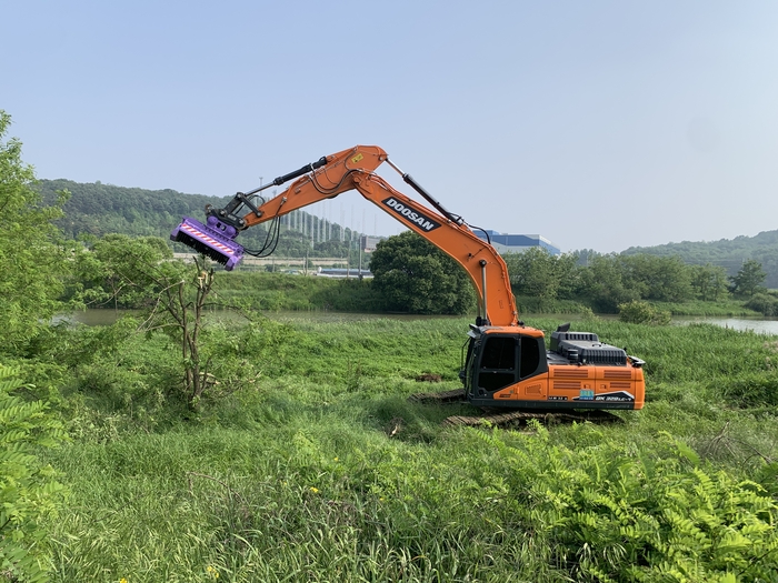 드림트리 나무파쇄기 CM-1500.