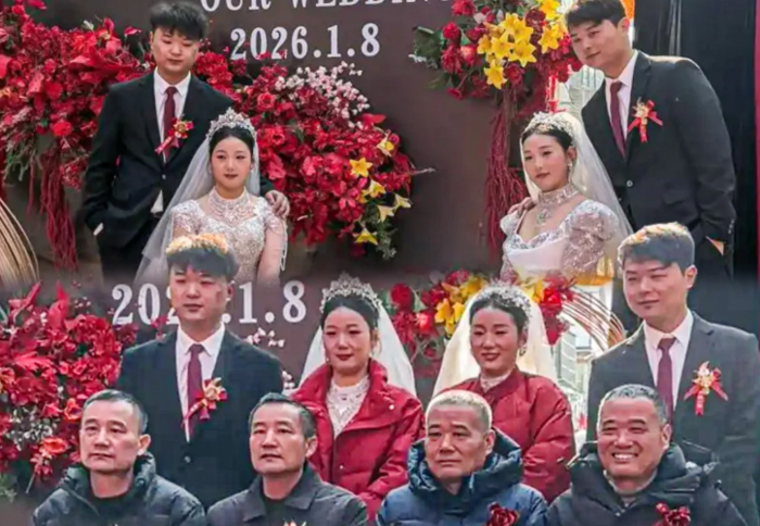 중국에서 쌍둥이 형제와 쌍둥이 자매가 동시에 결식을 올린 사실이 알려지며 큰 화제를 모으고 있다. 사진=SCMP