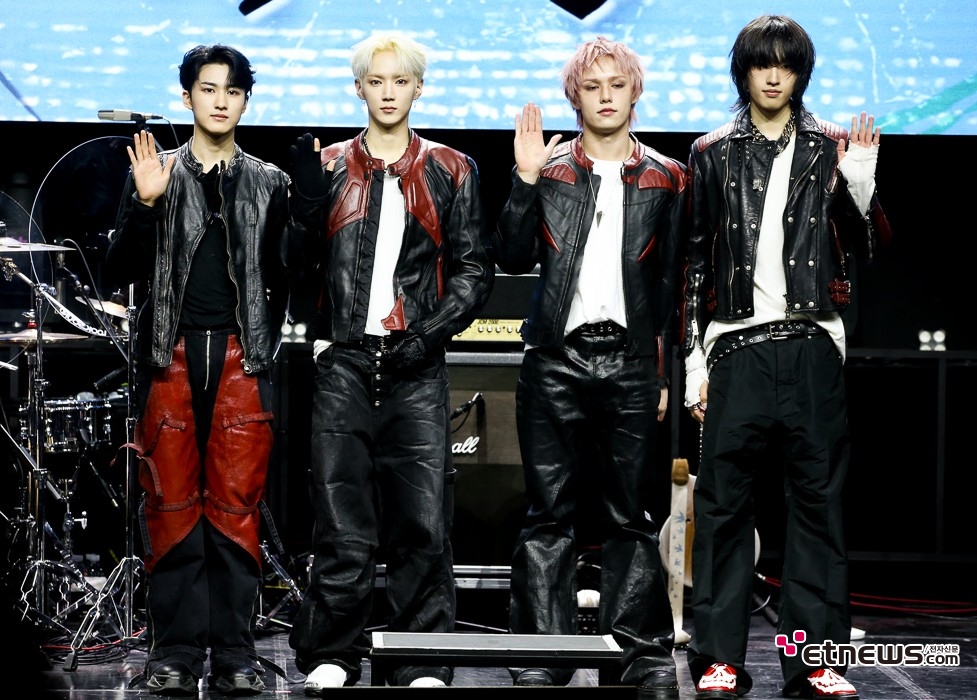 [ET포토] 에이엠피, 'FNC의 웰메이드 밴드'