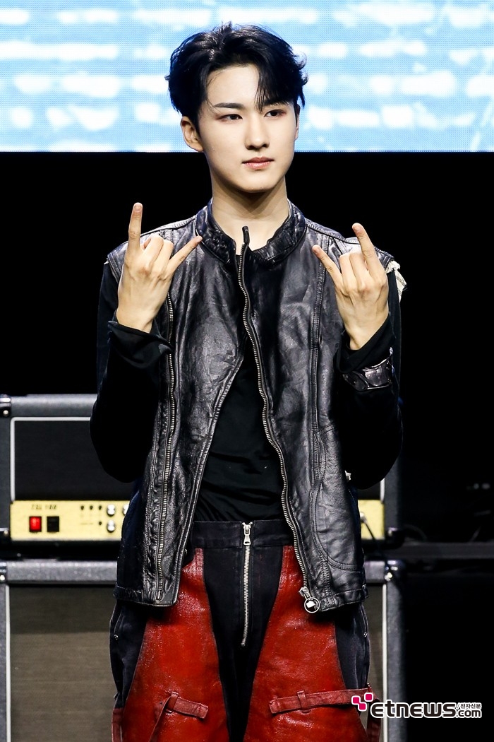 [ET포토] 에이엠피 주환, '도도한 냉미남'