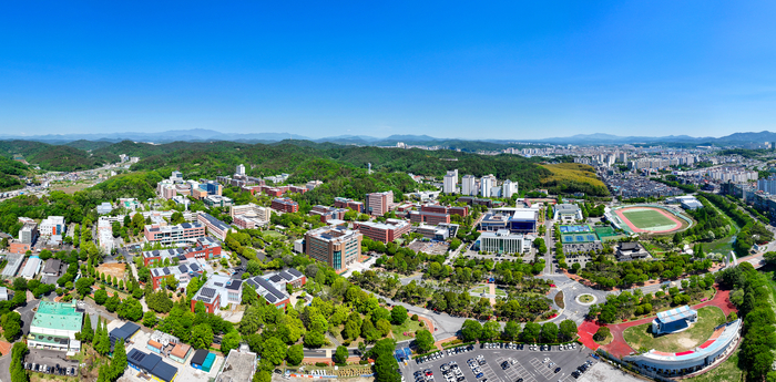 경상국립대학교 가좌캠퍼스.