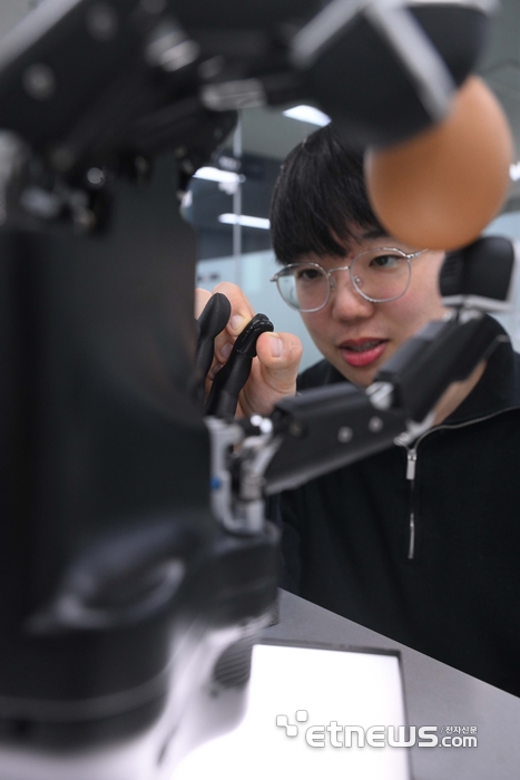[포토] 피지컬AI시대... 업계, 그리퍼 개발에 박차