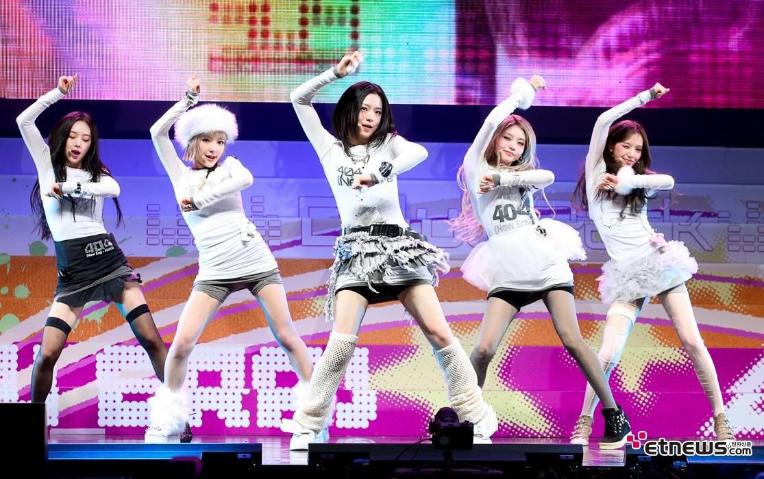 [ET포토] 키키, '자유로움을 표현한 퍼포먼스'