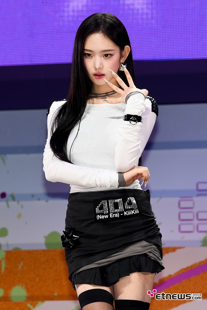 [ET포토] 키키 이솔, '미모가 이정도~'