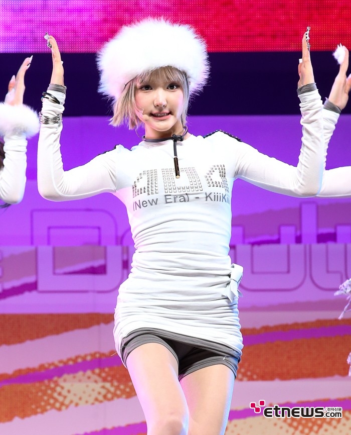 [ET포토] 키키 지유, '안정적인 표정 유지'