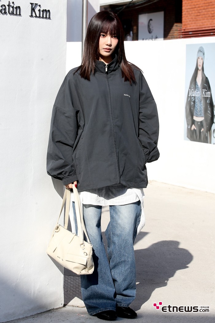 [ET포토] 에스파 닝닝, '한파에 성수동 외출'