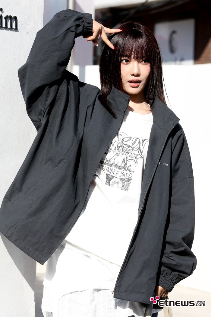 [ET포토] 에스파 닝닝, '이너는 티셔츠 하나로 끝'