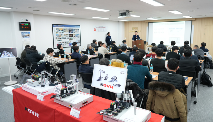 <a href='https://newsroom.etnews.com/ina/' target='_blank' class='a_newsroom_on' title='인아그룹 뉴스룸 바로가기'>인아그룹</a>은 지난 24일  인아오리엔탈모터 서울사무소 로봇 랩에서 '인아 로보틱스 랩 데이(INA Robotics Lab Day)' 행사를 개최했다.