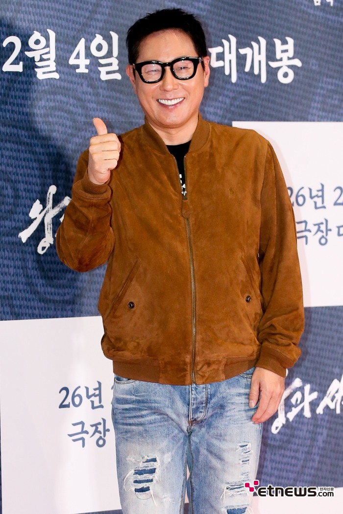 [ET포토] 윤종신, '장항준 절친으로 왔어요'