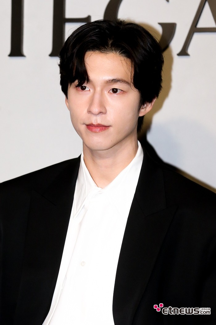 [ET포토] 홍경, '매끈한 얼굴'