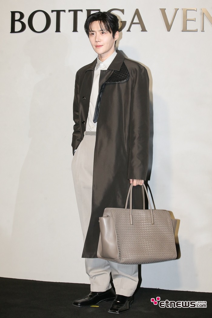 [ET포토] 김선호, '남다르게 깔끔한 정핏 패션'