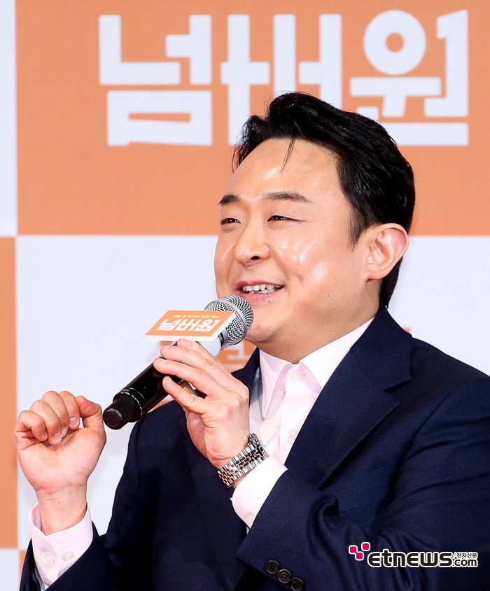 [ET포토] 김태용, '영화 넘버원 연출가'