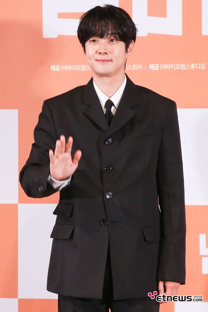 [ET포토] 최우식, '맑음과 밝음'