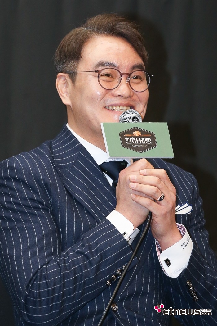 [ET포토] 인사말하는 이석원 명장