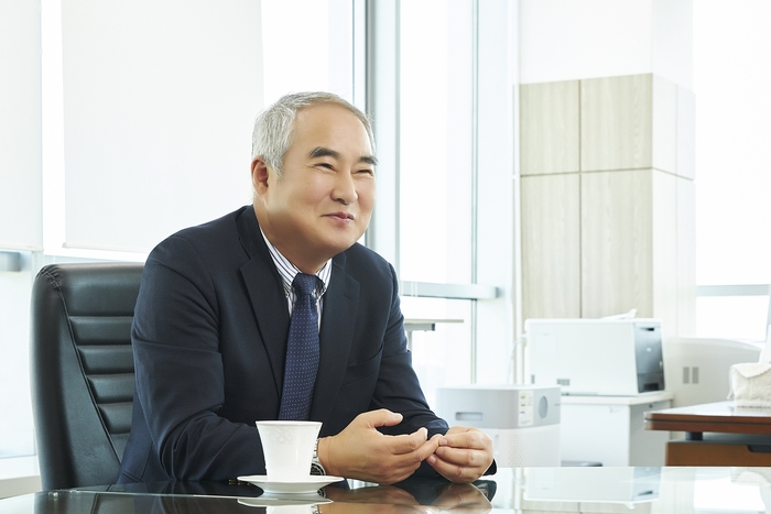 송하중 사학연금 이사장.