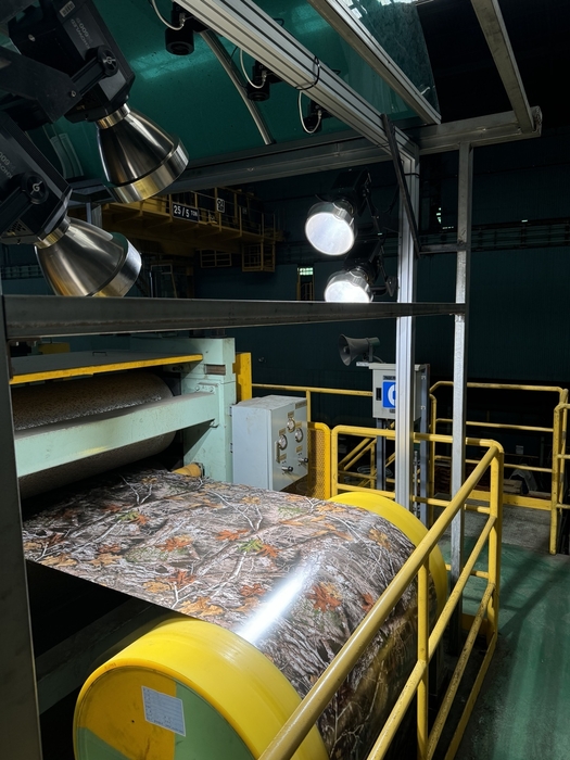 동국씨엠, 업계 최초 '컬러강판 실시간 AI 검수 기술' 자체 개발