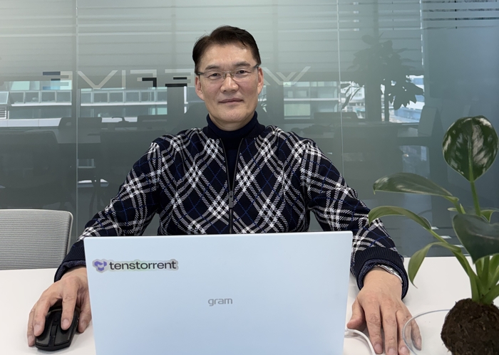 윤덕노 웨이브파이드 대표