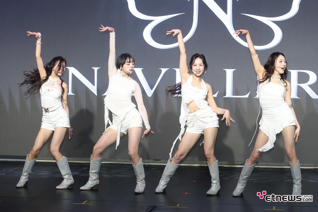 [ET포토] 나빌레라, '댄스는 우아하게'