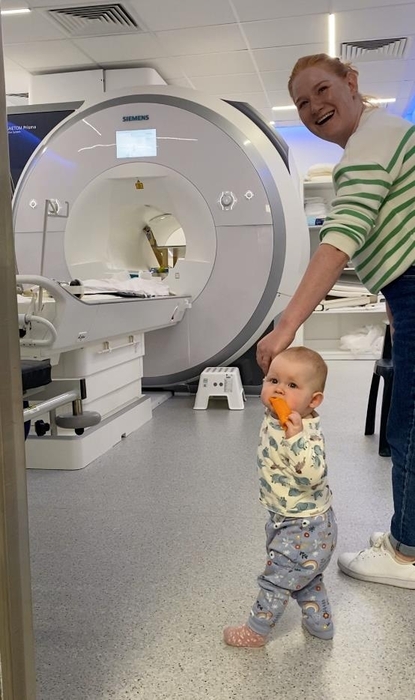 생후 9개월 된 오브라이언과 엄마 / Cusack Lab. (C) 2026.