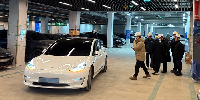 참슬테크, 테슬라 FSD기반 자율주행 호출 제어 신축 아파트 첫 적용