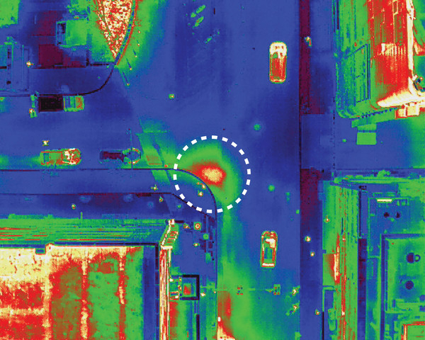 성남시가 드론을 활용한 열수송관 점검을 통해 이상 징후를 감지한 영상(분당구 야탑동 일원) / 성남시