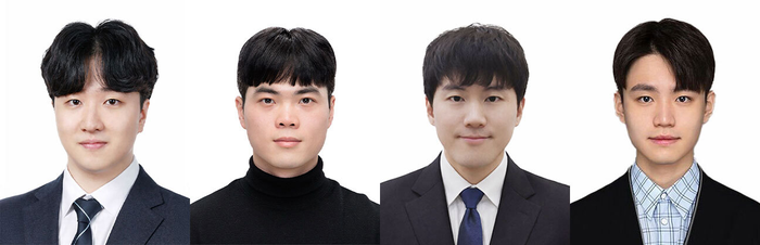 (왼쪽부터)에이아이트릭스 김창훈, 문예찬, 이주형, 장성욱 연구원